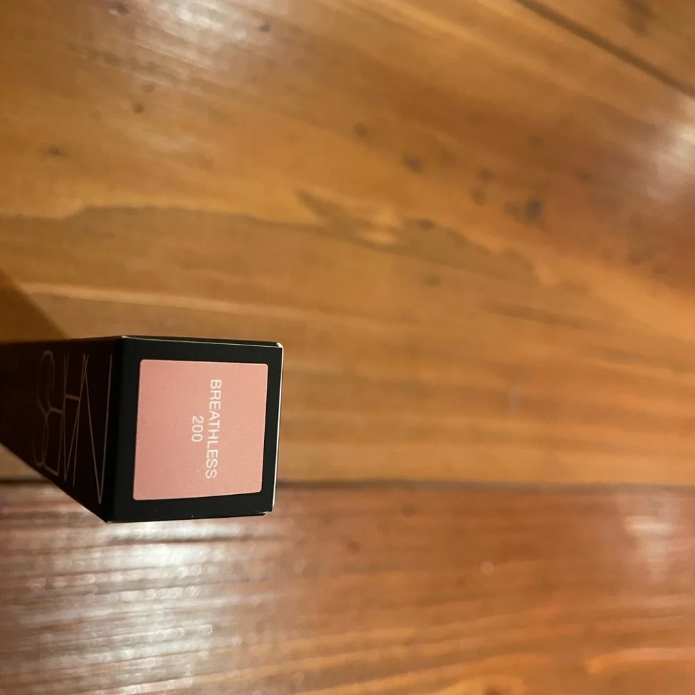 NARS breathless sensual